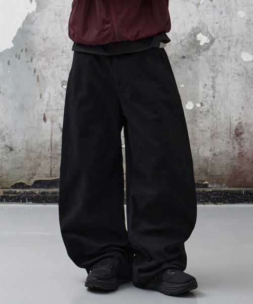 Order AGOD Snap Button Curved Pants [Black] A6SLCP01BK