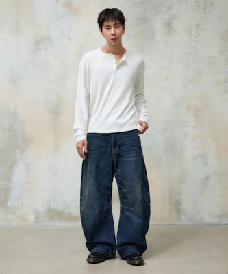 Agod 深蓝色按扣弯刀裤 A6SLDP06DB Lookbook Agod 深蓝色按扣弯刀裤 A6SLDP06DB