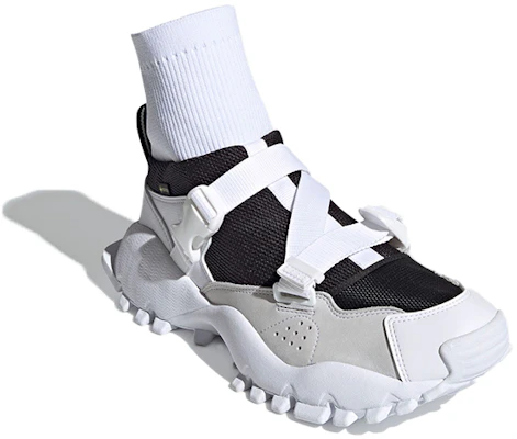 adidas AH-005 Hi Seeulater GTX x HYKE '白黑色' 运动鞋 FY6856 Lookbook adidas AH-005 Hi Seeulater GTX x HYKE '白黑色' 运动鞋 FY6856