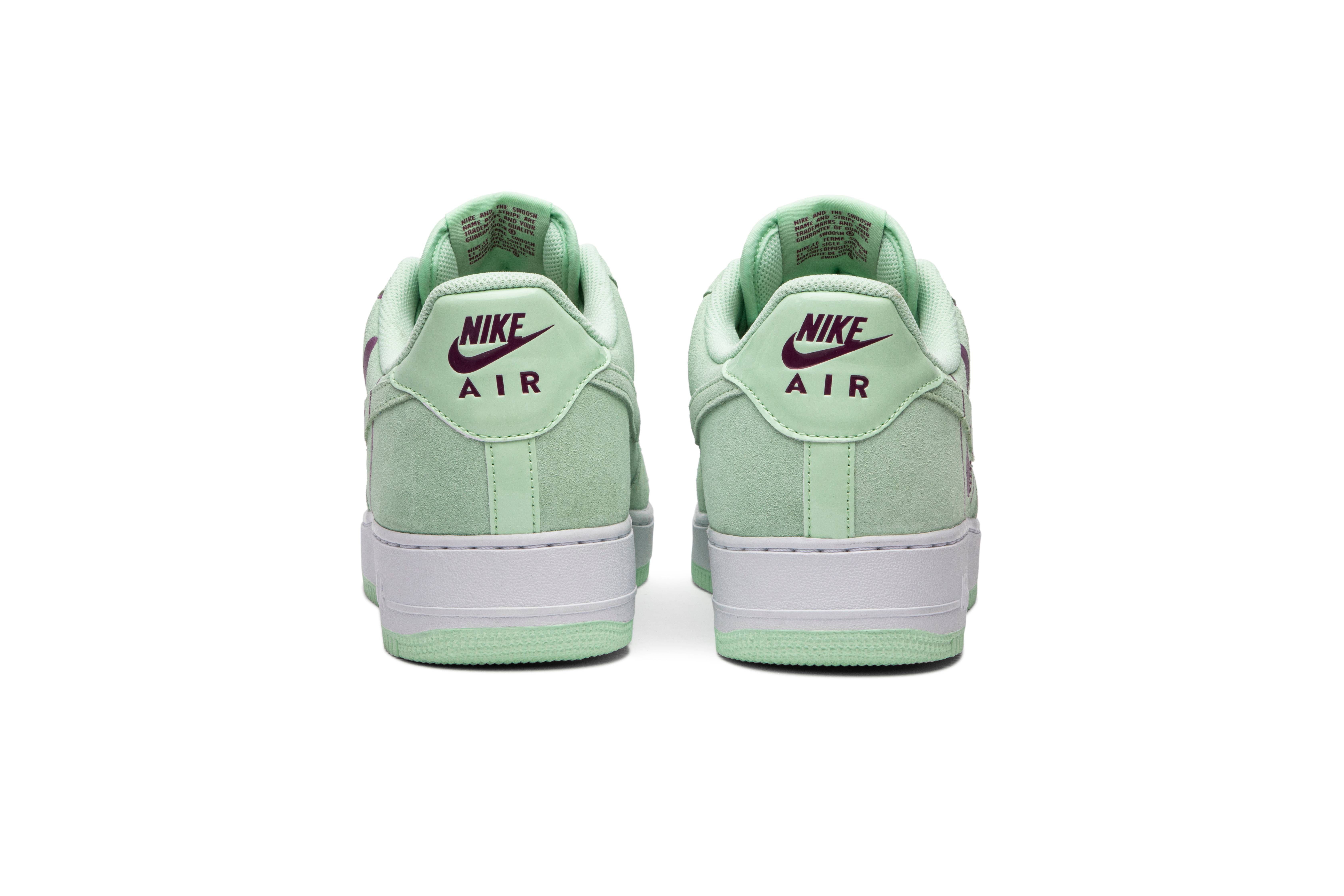 Details for 空軍 1 Low Have a Nike Day Frosted Spruce BQ9044-300
