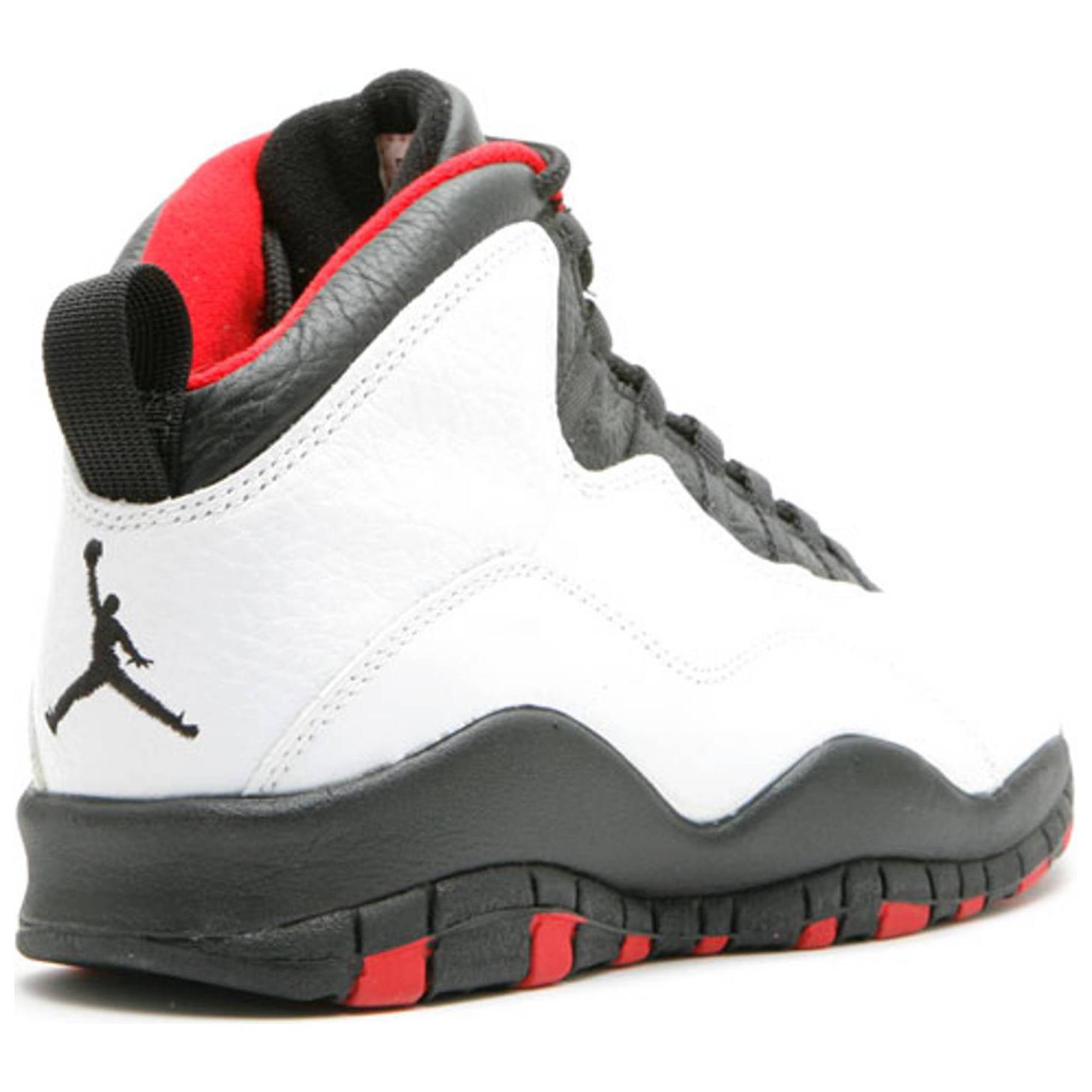 Shop Air Jordan 10 OG 'Chicago' Sneakers Pria 130209-108