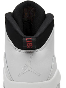 Air Jordan 10 复刻版 '我回来了' 310805-104 Sizing Air Jordan 10 复刻版 '我回来了' 310805-104