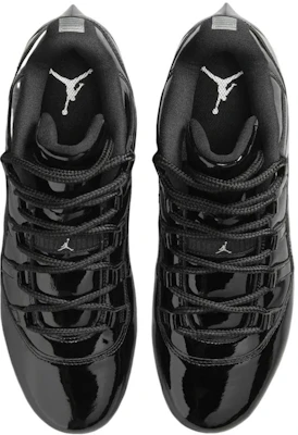 Air Jordan 11 Low ''Hitam'' IQ8113-001 Lookbook Air Jordan 11 Low ''Hitam'' IQ8113-001