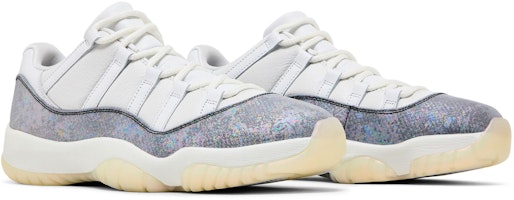 Air Jordan 11 Low "蛇年" HQ7000-001 Cheap Air Jordan 11 Low "蛇年" HQ7000-001