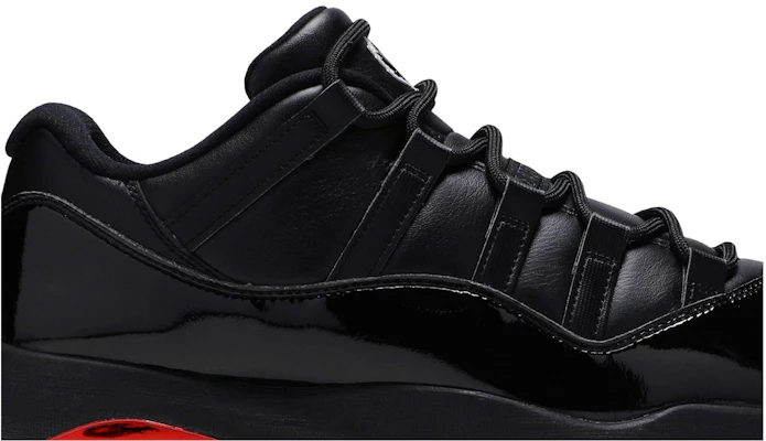 Jordan 11 safari bred golf hotsell