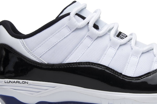 Kasut Air Jordan 11 Low TD Cleat 'Concord' AO1560-123 Order Kasut Air Jordan 11 Low TD Cleat 'Concord' AO1560-123
