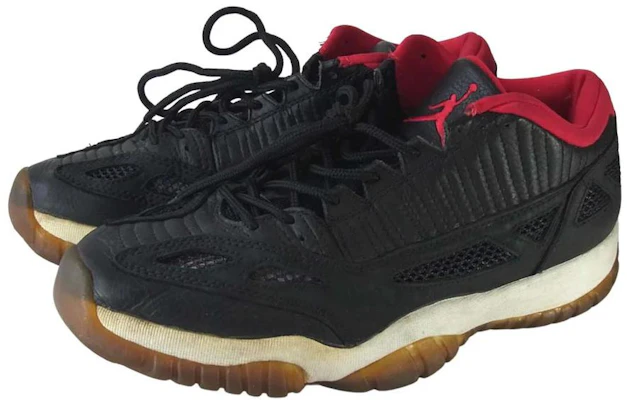 Air Jordan 11 OG 低筒 IE 'Bred' 1996 130270-001 Lookbook Air Jordan 11 OG 低筒 IE 'Bred' 1996 130270-001