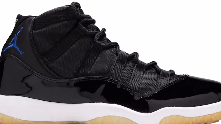 에어 조던 11 레트로 '스페이스 잼' (2000) 136046-041 Order 에어 조던 11 레트로 '스페이스 잼' (2000) 136046-041