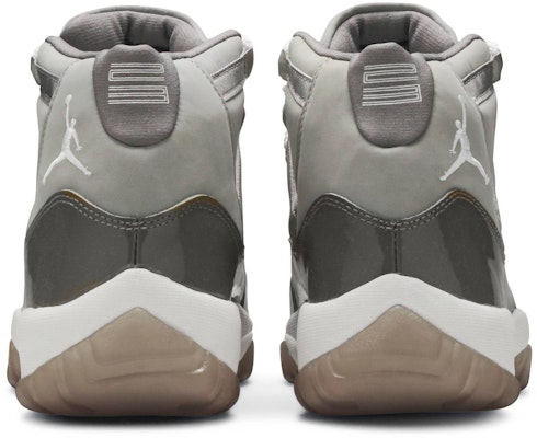 Air Jordan 11 Retro 2001 'Gris Frío' 136046-011 Details for Air Jordan 11 Retro 2001 'Gris Frío' 136046-011