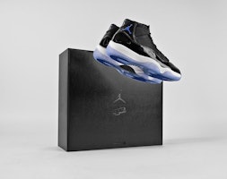 Air Jordan 11 Retro 2016 - Kotak Spesial 'Space Jam' di Kickz 378037-003-S Lookbook Air Jordan 11 Retro 2016 - Kotak Spesial 'Space Jam' di Kickz 378037-003-S