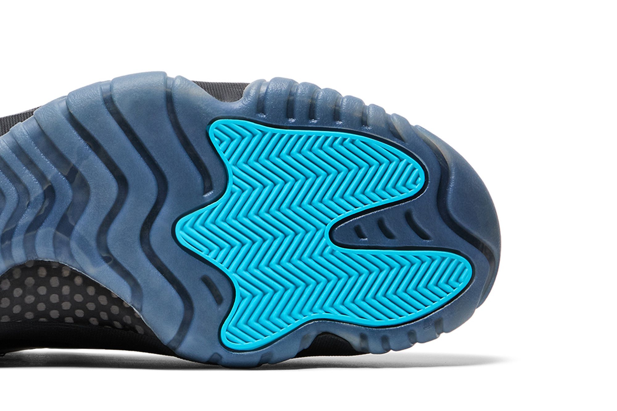 Purchase Air Jordan 11 Retro 2025 'Gamma Blue' CT8012-047