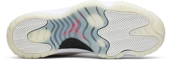 Shop Air Jordan 11 Retro 'Tinte Platino' 378037-016