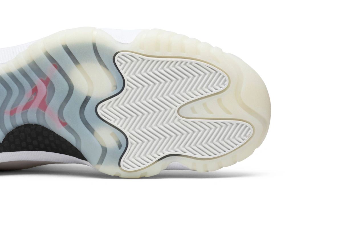 Air Jordan 11 Retro 'Platinum Tint' 378037-016