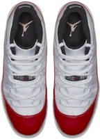 Air Jordan 11 复刻钉鞋 白红 AO1561-101 Shop Air Jordan 11 复刻钉鞋 白红 AO1561-101