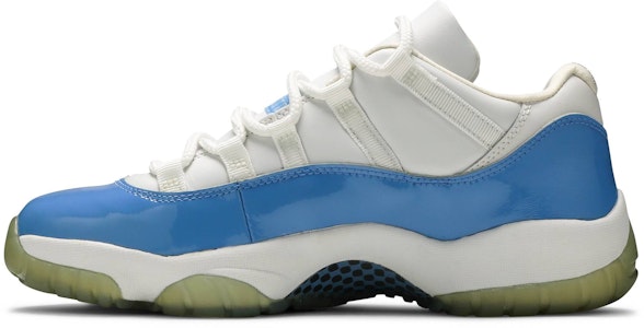 에어 조던 11 레트로 로우 '컬럼비아' (2001) 136053-141 Lookbook 에어 조던 11 레트로 로우 '컬럼비아' (2001) 136053-141