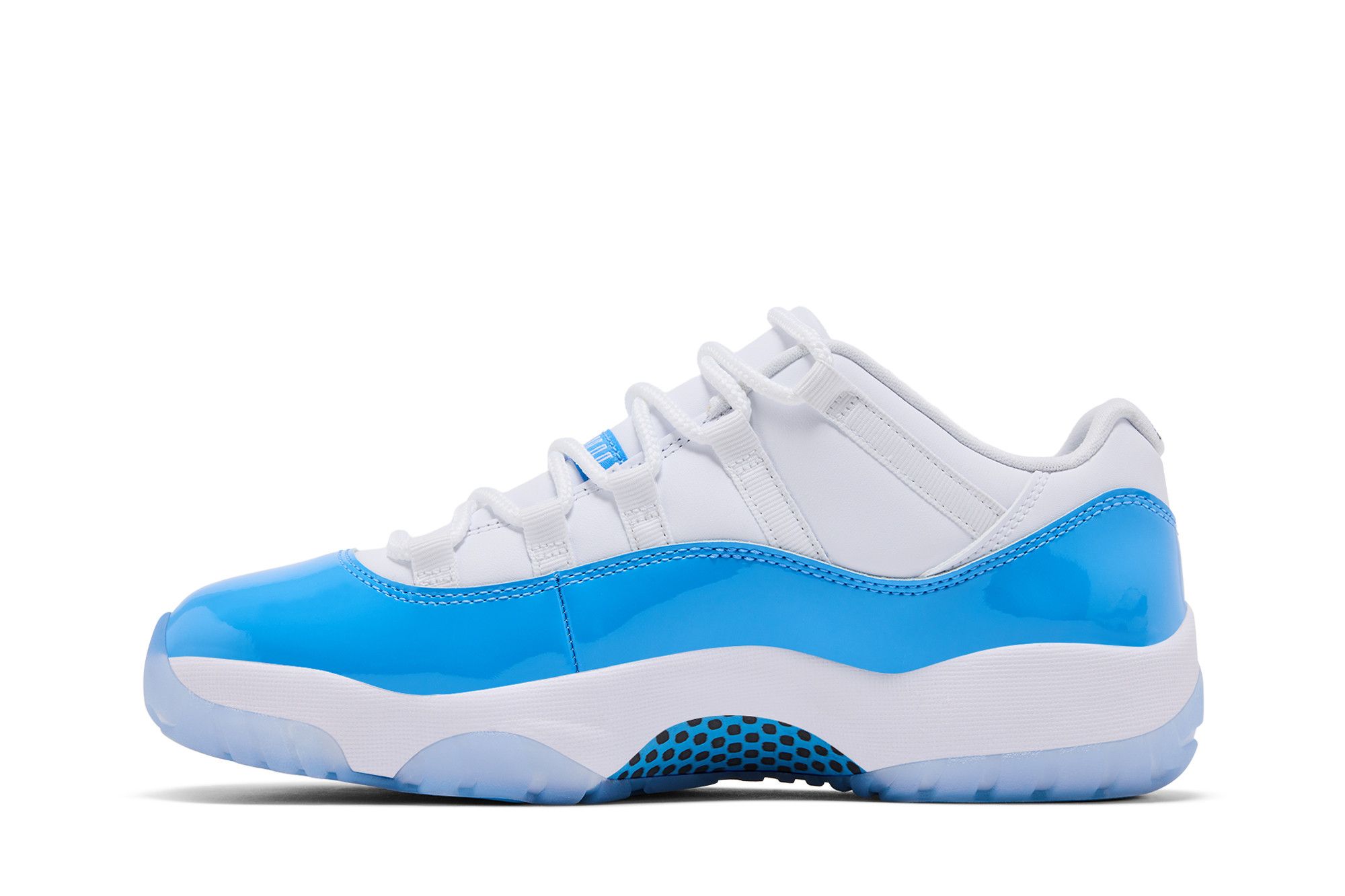 Lookbook Air Jordan 11 低帮复刻版 2026 '北卡蓝' FV5104-100