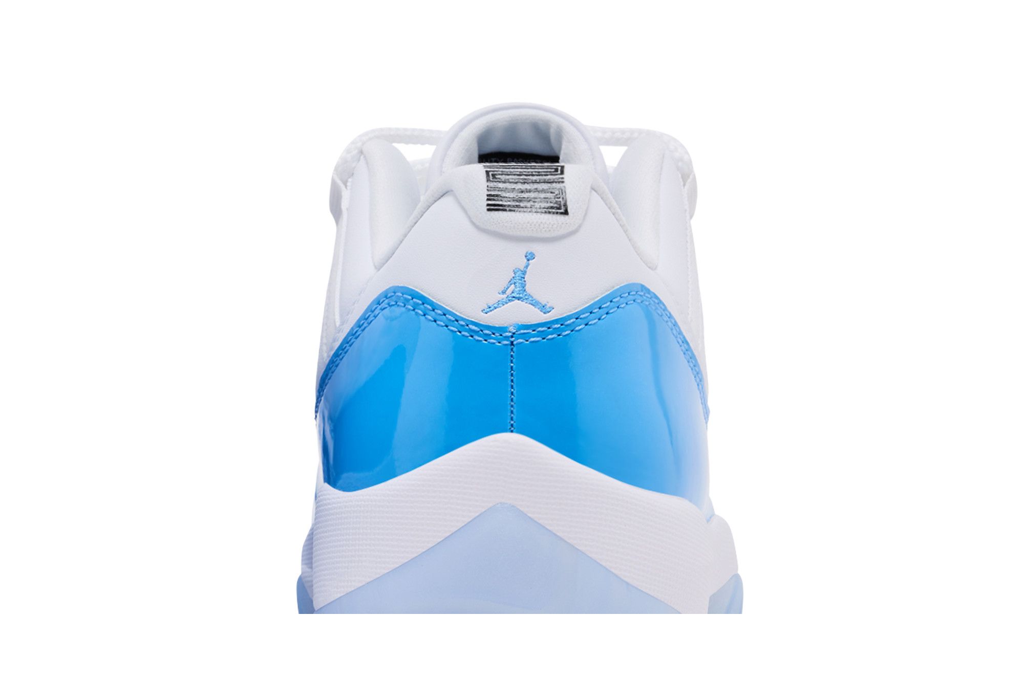 Sizing Air Jordan 11 低帮复刻版 2026 '北卡蓝' FV5104-100