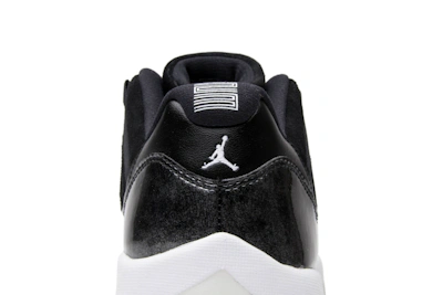 Air Jordan 11 Retro Low 'Barons' 528895-010