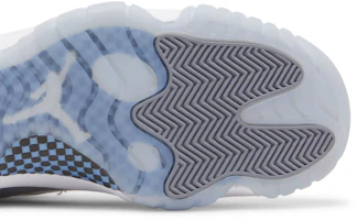 Details for Air Jordan 11 復刻低筒版「水泥灰」AV2187-140