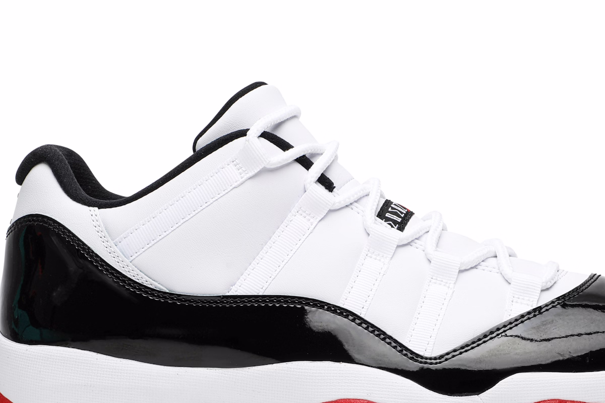 Air Jordan 11 Retro Low 'Concord-Bred'