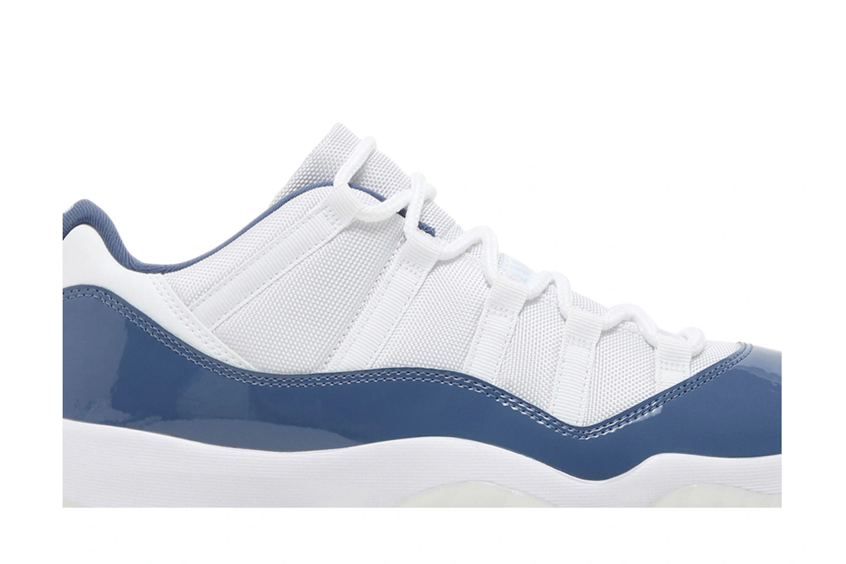 Air Jordan 11 Retro Low 'Midnight Navy'