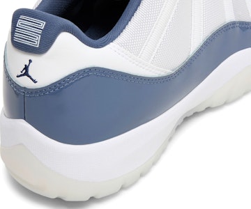 Air Jordan 11 Retro Low 'Azul Medianoche' FV5104-104 2