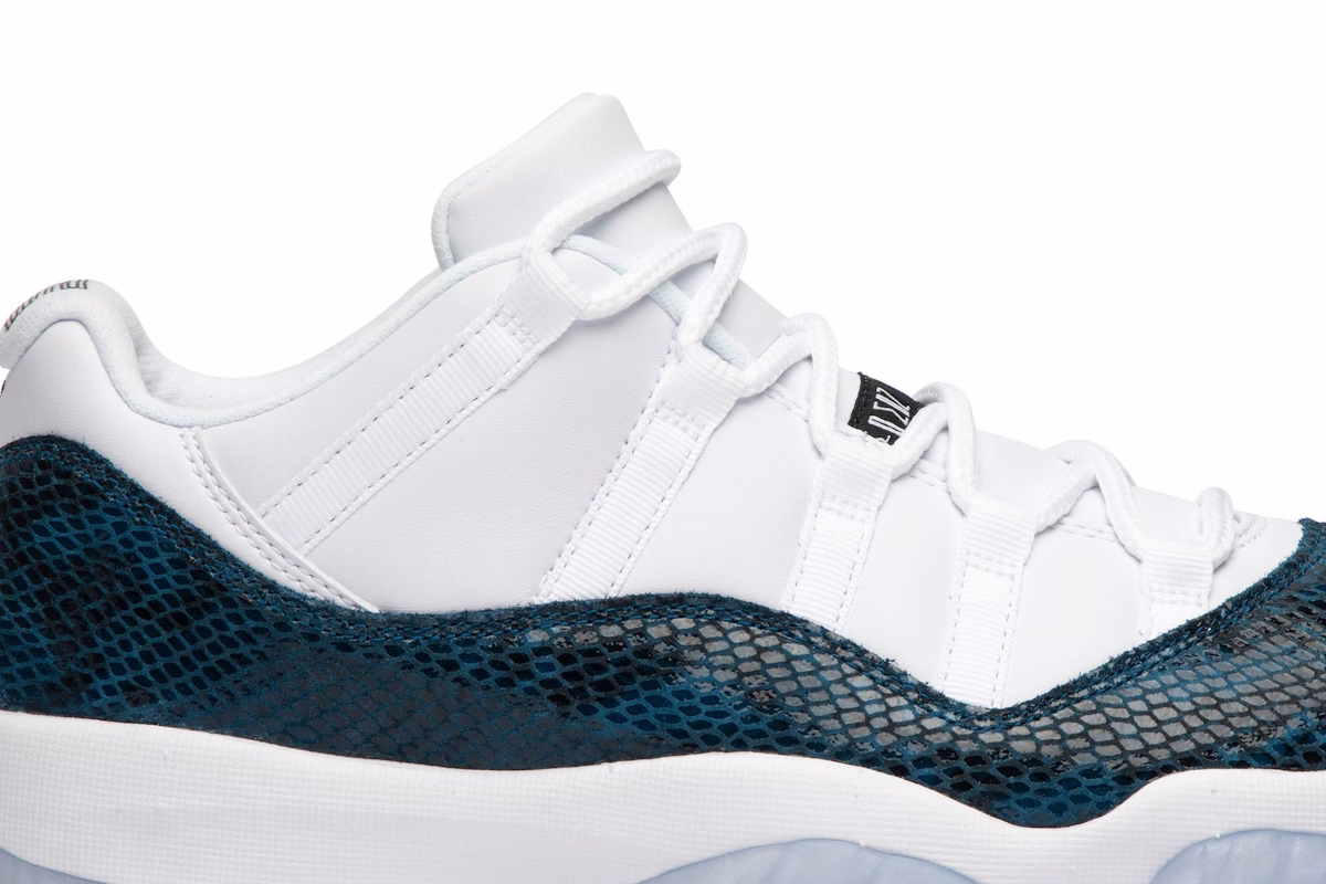 Air Jordan 11 Retro Low 'Navy Snakeskin' 2019