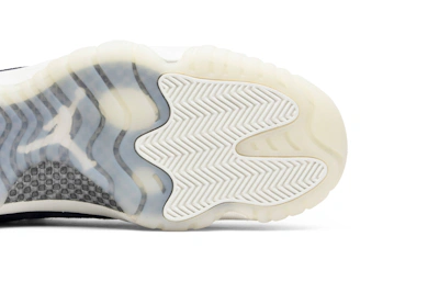 Air Jordan 11 Retro Low 'RE2PECT' AV2187-441