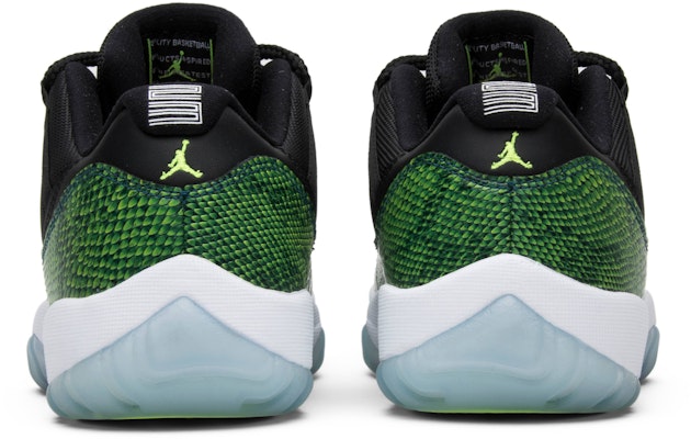 Air Jordan 11 Retro Low 'Snake' 528895-033 (Tetapan Asal) Details for Air Jordan 11 Retro Low 'Snake' 528895-033 (Tetapan Asal)