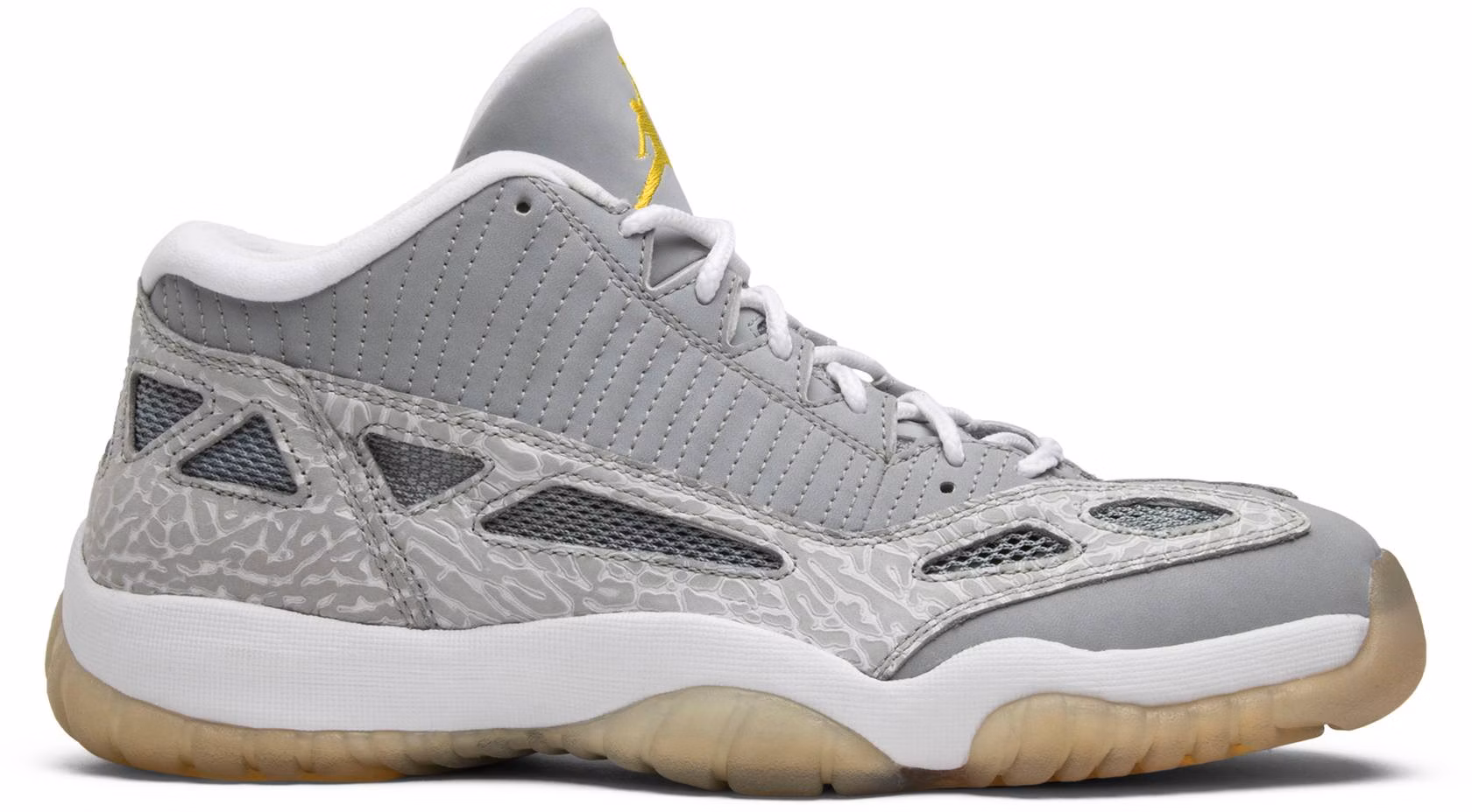air-jordan-11-retro-low-ie-silver