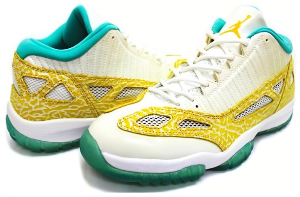 Air Jordan 11 Retro Low LS 'Azure' 316319-171 Lookbook Air Jordan 11 Retro Low LS 'Azure' 316319-171