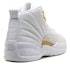 Shop Air Jordan 12 白金變為 Air Jordan 12 鉑金 for Taiwanese market.