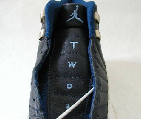 Air Jordan 12 OG 'Obsidian' 130690-411 1