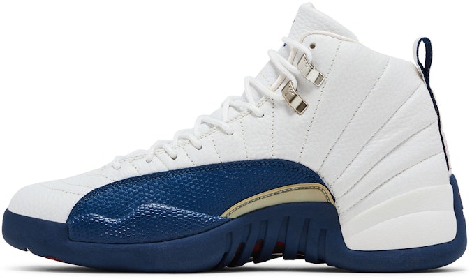 2004 에어 조던 12 레트로 '프렌치 블루' 136001-141 Lookbook 2004 에어 조던 12 레트로 '프렌치 블루' 136001-141