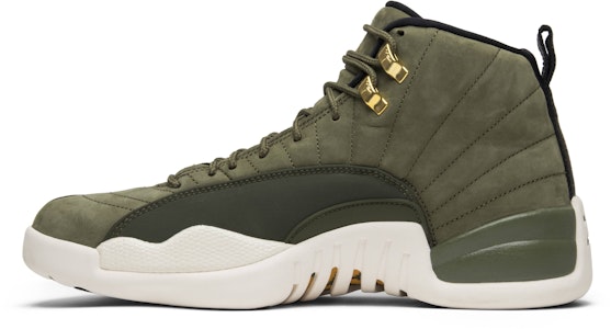 Air Jordan 12 Retro CP3 'Kelas 2003' 130690-301 Lookbook Air Jordan 12 Retro CP3 'Kelas 2003' 130690-301