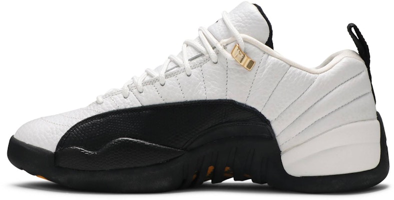 Air Jordan 12 复刻低帮 2004 'Taxi' 球鞋 308317-101 Lookbook Air Jordan 12 复刻低帮 2004 'Taxi' 球鞋 308317-101