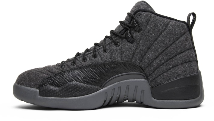 Air Jordan 12 Retro PE 'Wool Oregon Ducks' 852627-003 Lookbook Air Jordan 12 Retro PE 'Wool Oregon Ducks' 852627-003