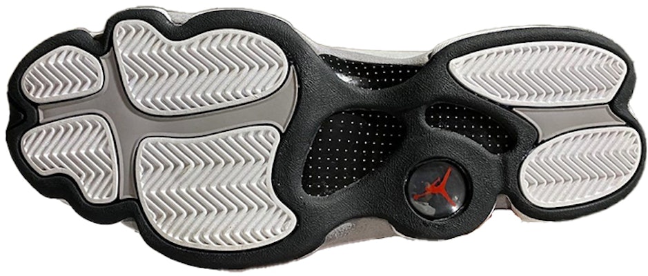 Air Jordan 13 'Putih Kelabu Merah' DJ5982-600yc Details for Air Jordan 13 'Putih Kelabu Merah' DJ5982-600yc