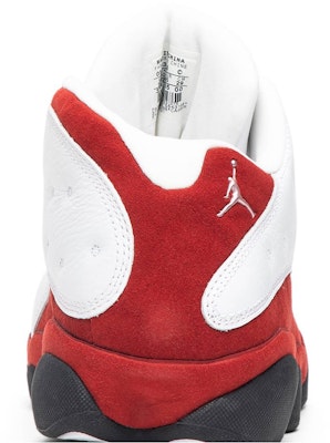 Air Jordan 13 Retro Low 'Cherry' 2005 310810-105 Sizing Air Jordan 13 Retro Low 'Cherry' 2005 310810-105