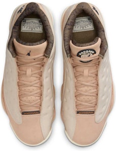 Air Jordan 13 低帮复刻 '东单' HV6922-100 Shop Air Jordan 13 低帮复刻 '东单' HV6922-100