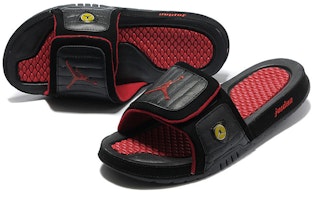 エアジョーダン14 レトロ ハイドロサンダル 黒/赤 654285-015 Shop エアジョーダン14 レトロ ハイドロサンダル 黒/赤 654285-015