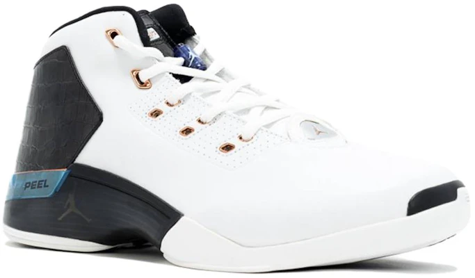Air Jordan 17 Retro OG ''Weiß Schwarz Kupfer'' 304709-103 Lookbook Air Jordan 17 Retro OG ''Weiß Schwarz Kupfer'' 304709-103
