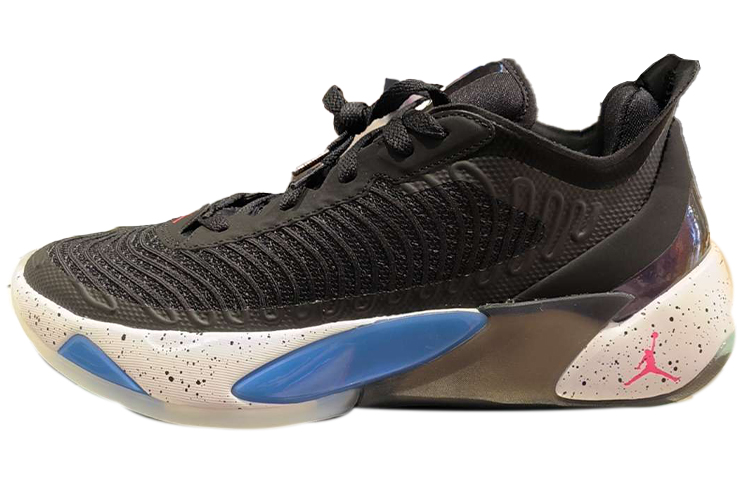 Buy 에어 조던 1 '블랙 돈치치' FB1800-104