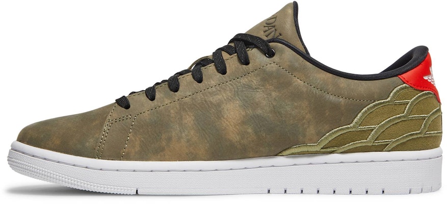 Air Jordan 1 Centre Court 'Oil Green' Minyak Hijau DJ2756-300 Lookbook Air Jordan 1 Centre Court 'Oil Green' Minyak Hijau DJ2756-300
