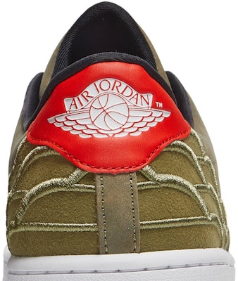 Air Jordan 1 Centre Court 'Oil Green' Minyak Hijau DJ2756-300 Sizing Air Jordan 1 Centre Court 'Oil Green' Minyak Hijau DJ2756-300