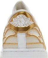 에어 조던 1 센터 코트 '화이트 골드' DQ8577-100 Sizing 에어 조던 1 센터 코트 '화이트 골드' DQ8577-100