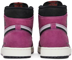Sizing Air Jordan 1 Element Gore-Tex ''Berry'' da donna DB2889-500