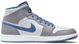 Order Air Jordan 1 Tinggi 'Kelabu Putih' BQ8426-014