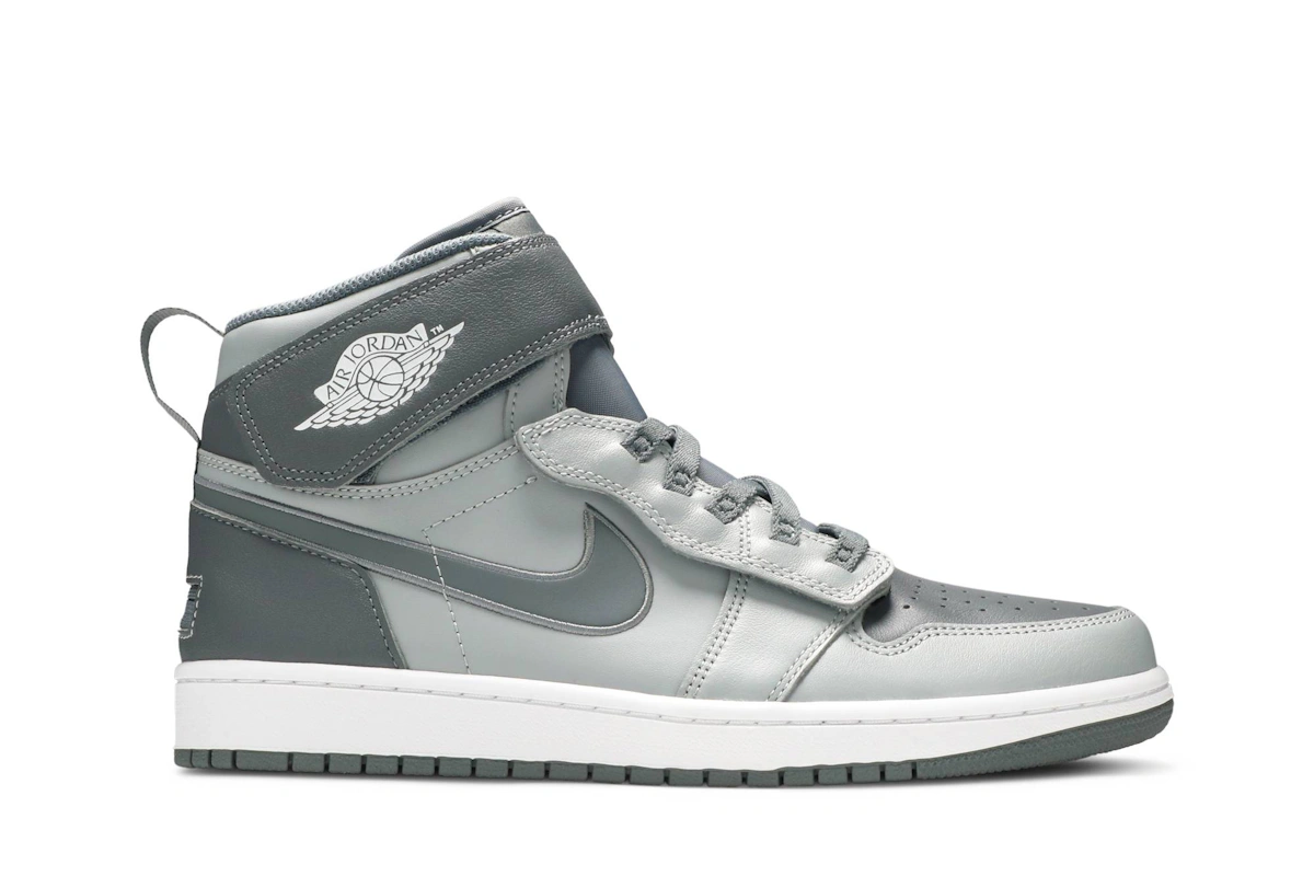 Air Jordan 1 High FlyEase 'Light Smoke Grey'