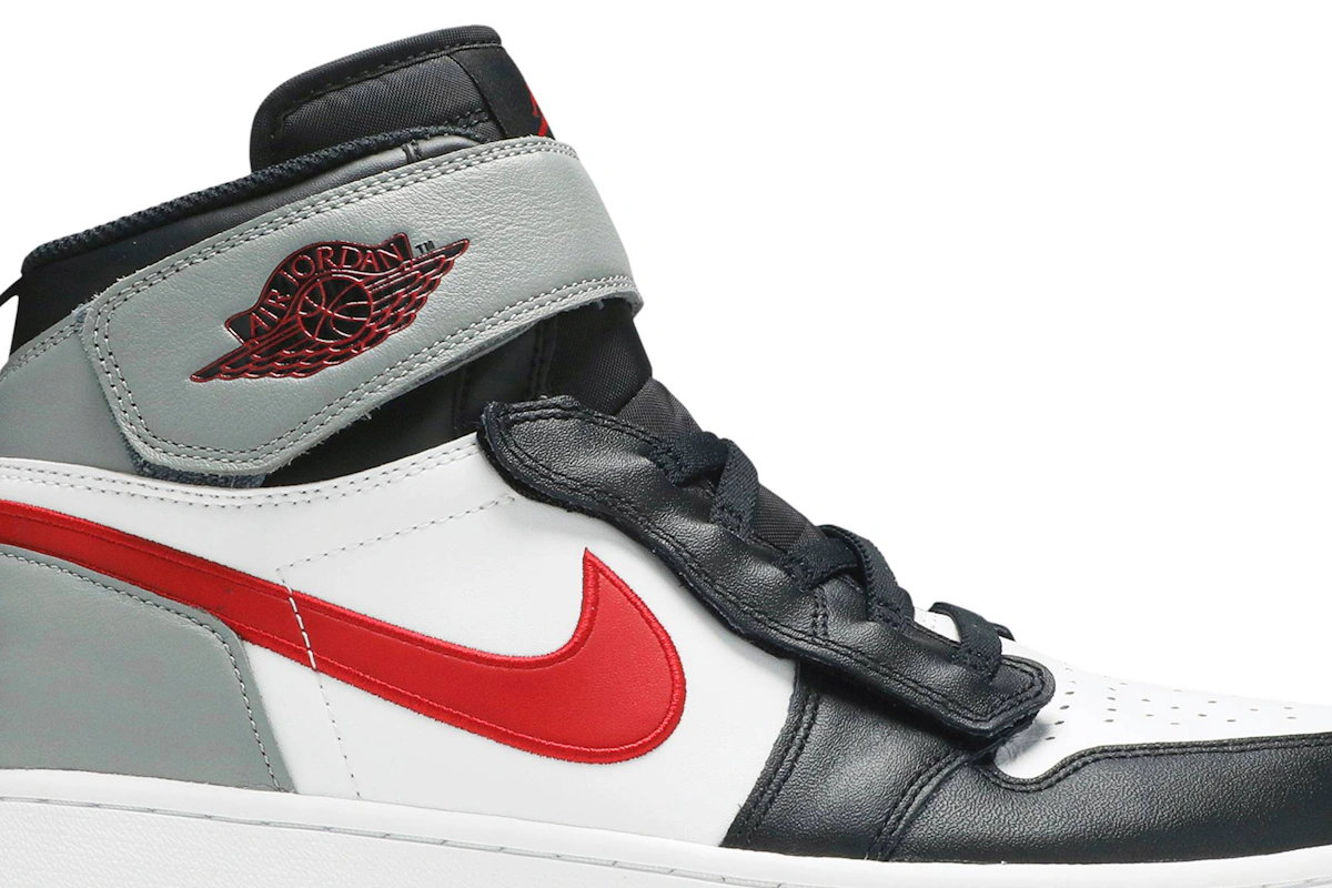 Air Jordan 1 High FlyEase 'Particle Grey'